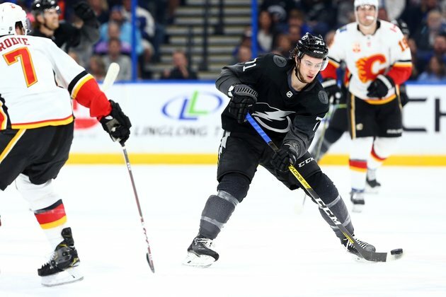 Lightning's Cirelli outlasts 'Canes' Foegele in Gaming Challenge
