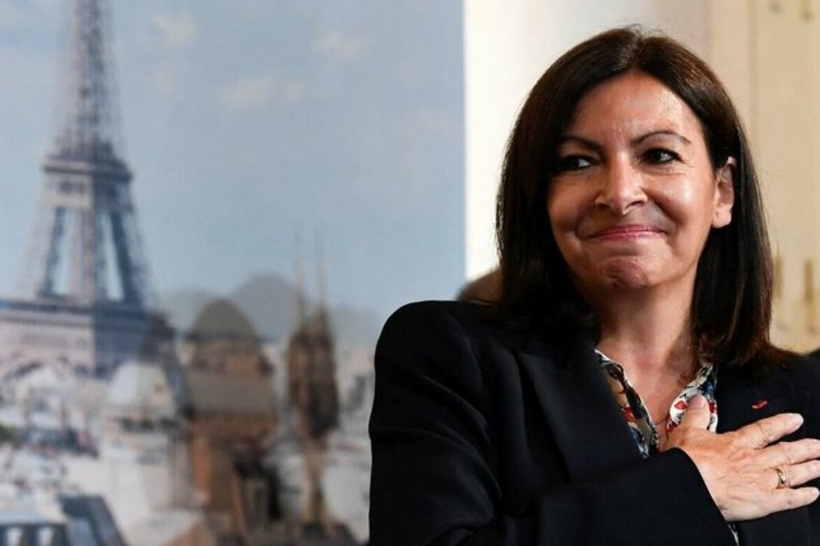 Socialist Paris Mayor Anne Hidalgo sets sights on presidency for 2022