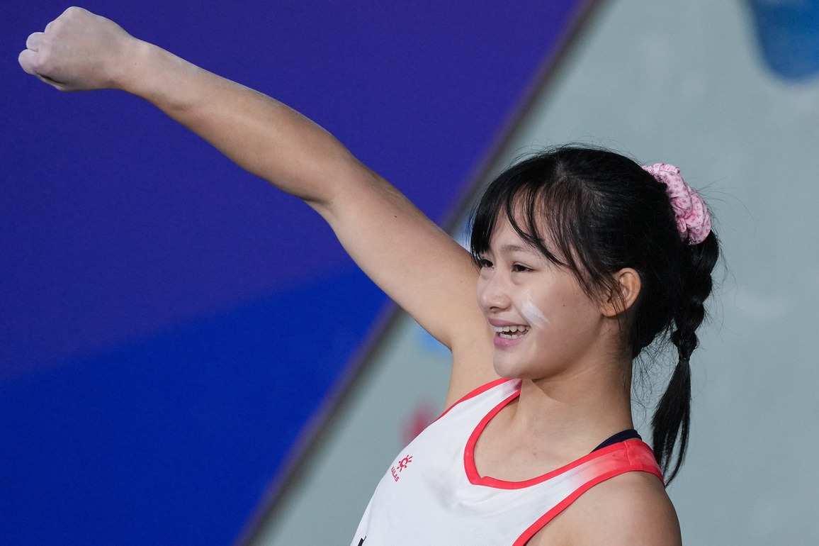 (SP)CHINA-15TH NATIONAL GAMES-SPORT CLIMBING-WOMEN'S BOULDERING-FINAL (CN)