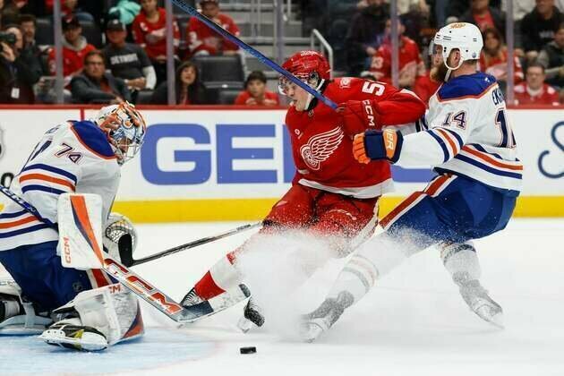 Emmitt Finnie nets first two career goals as Red Wings top Oilers