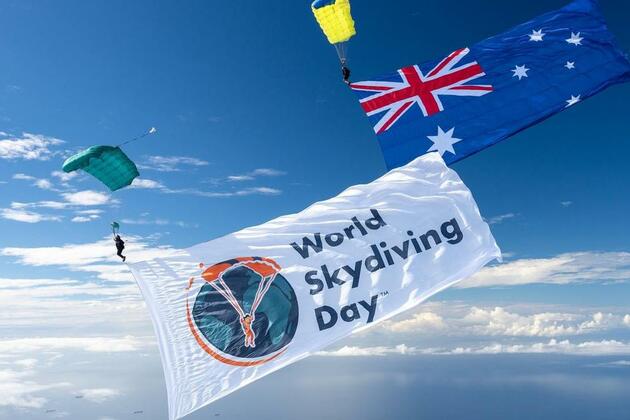 Thrillseekers take to the skies to set world record