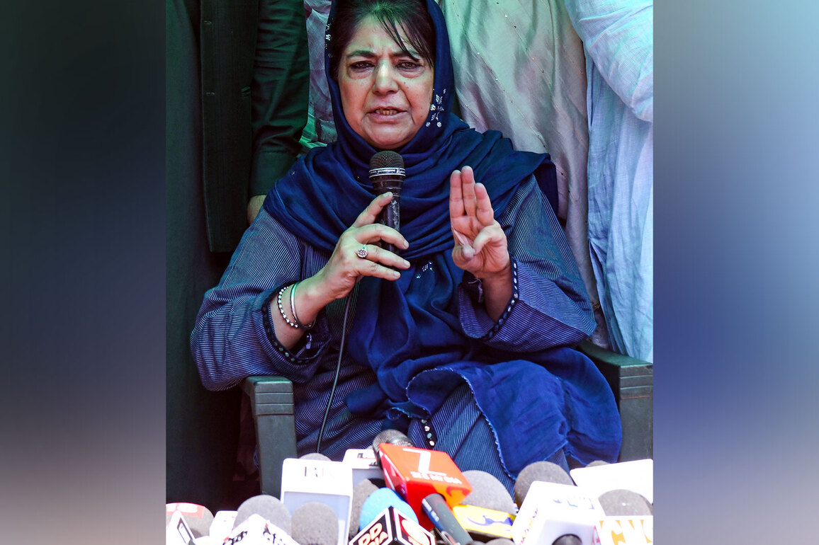 India, mother of democracy, embracing Taliban, father of jihad, under BJP: Mehbooba Mufti