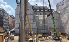  Bauer Spezialtiefbau GmbH has been constructing a retaining structure with a total of 298 piles using the double rotary drilling system in Munich