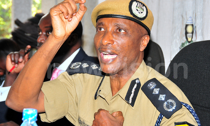 Security shake-up: Kayihura, Tumukunde dropped Security shake-up: Kayihura, Tumukunde dropped