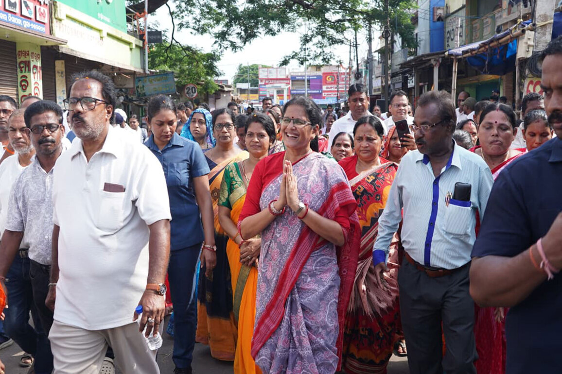 Odisha Deputy CM Pravati Parida inaugurates Nimapara Patha Utsav 2026 in Puri