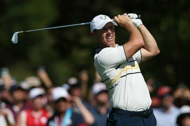 Golf Glance: PGA Tour in Bermuda; McIlroy chases 7th DP title; Trump makes LPGA debut