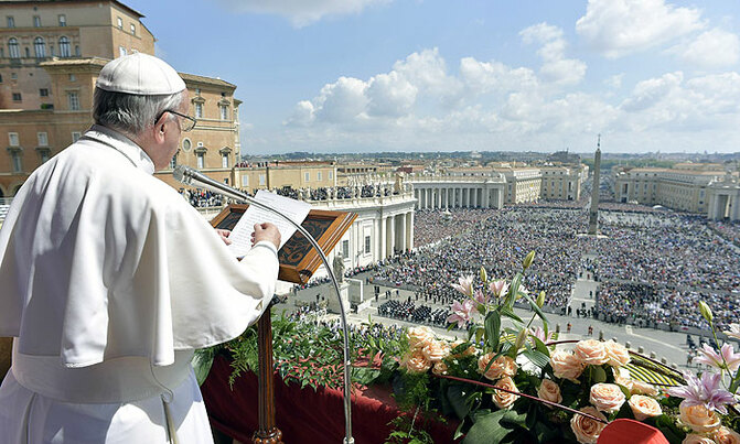 Pope urges end to Syria 'horror' in Easter address Pope urges end to Syria 'horror' in Easter address