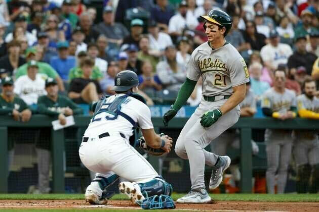 A's get past Mariners in 10 on Shea Langeliers double