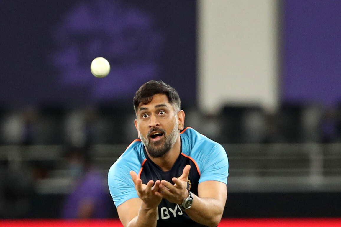 Dhoni as captain, wicketkeeper was above everyone else: Former cricketer Parthiv Patel