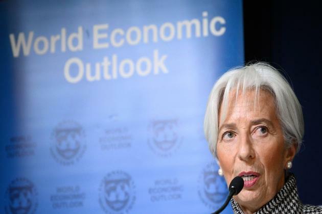 World economic growth is 'fragile,' Lagarde says