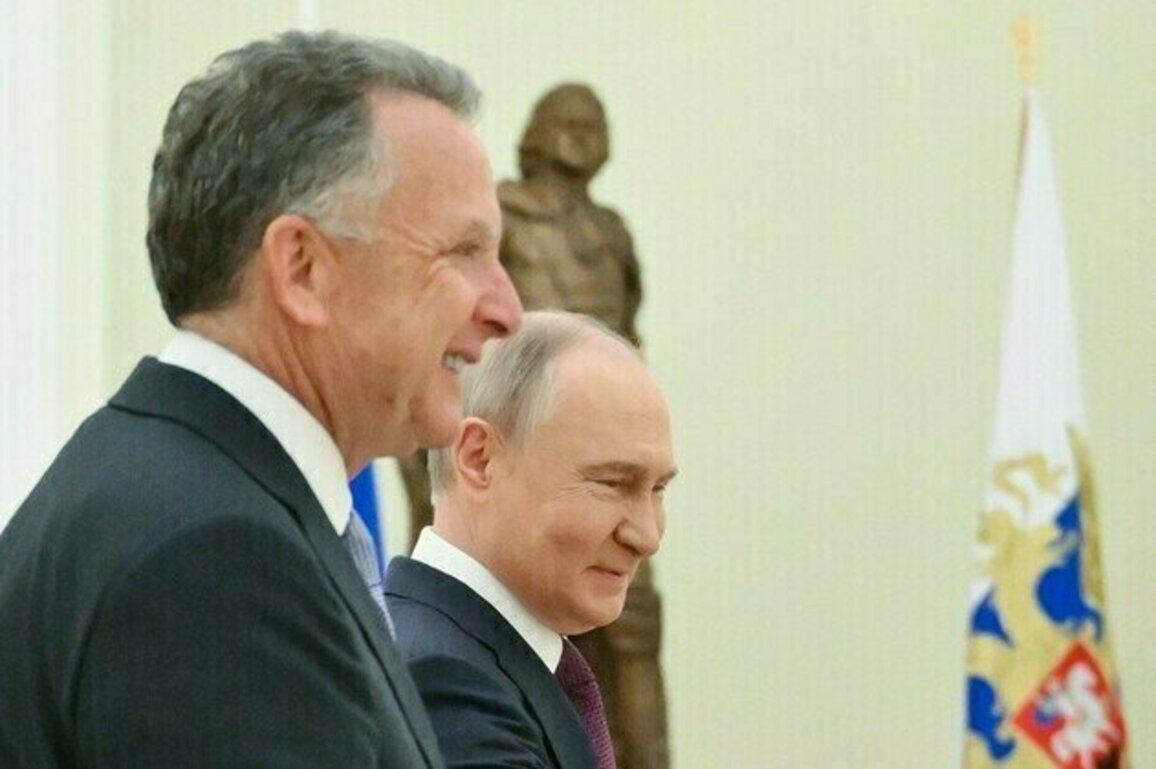 Not talking to Putin illogical  Trump envoy
