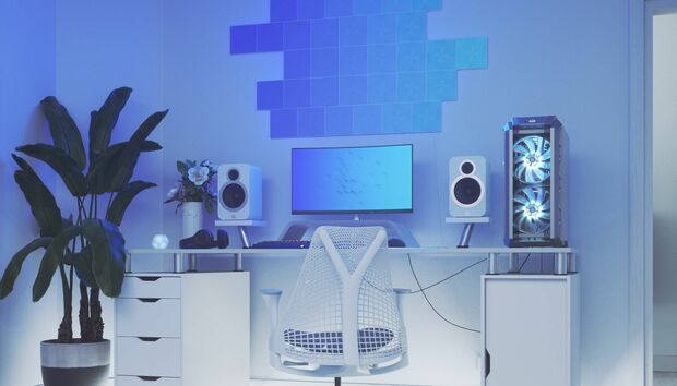 Nanoleaf Screen Mirror Feature Lets You Sync Your Canvas Light