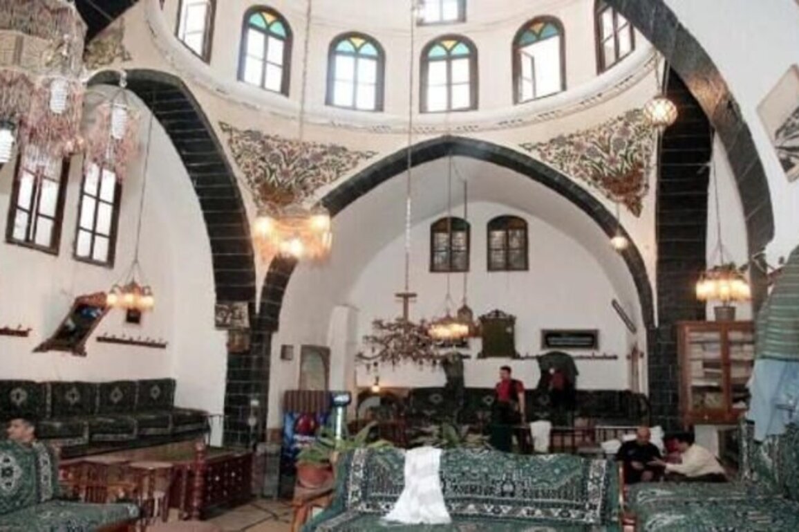 Hammam Al-Bakri in Damascus: A living memory through the centuries