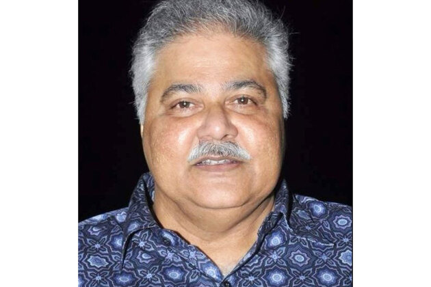 From Hrithik Roshan to Priyanka Chopra, Bollywood celebs mourn demise of veteran actor Satish Shah