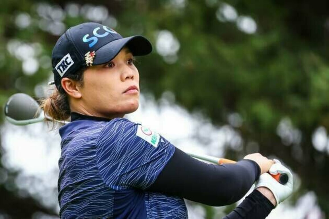 Hye-Jin Choi builds 5-shot lead at Maybank Championship