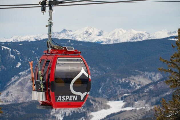 Fire shuts down restaurant, gondola at Aspen Mountain ski resort