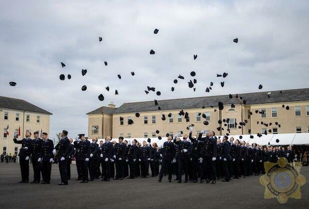 Garda hosts passing out parade at Templemore