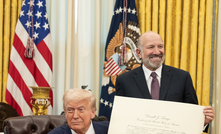 Donald Trump e o secretário de Comércio dos EUA, Howard Lutnick