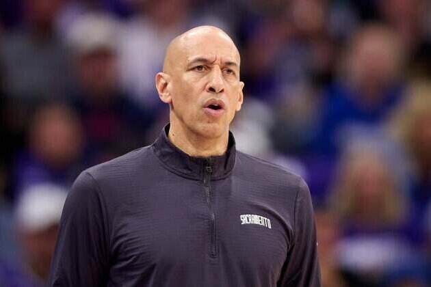 Reports: Kings retaining coach Doug Christie for 2nd full season