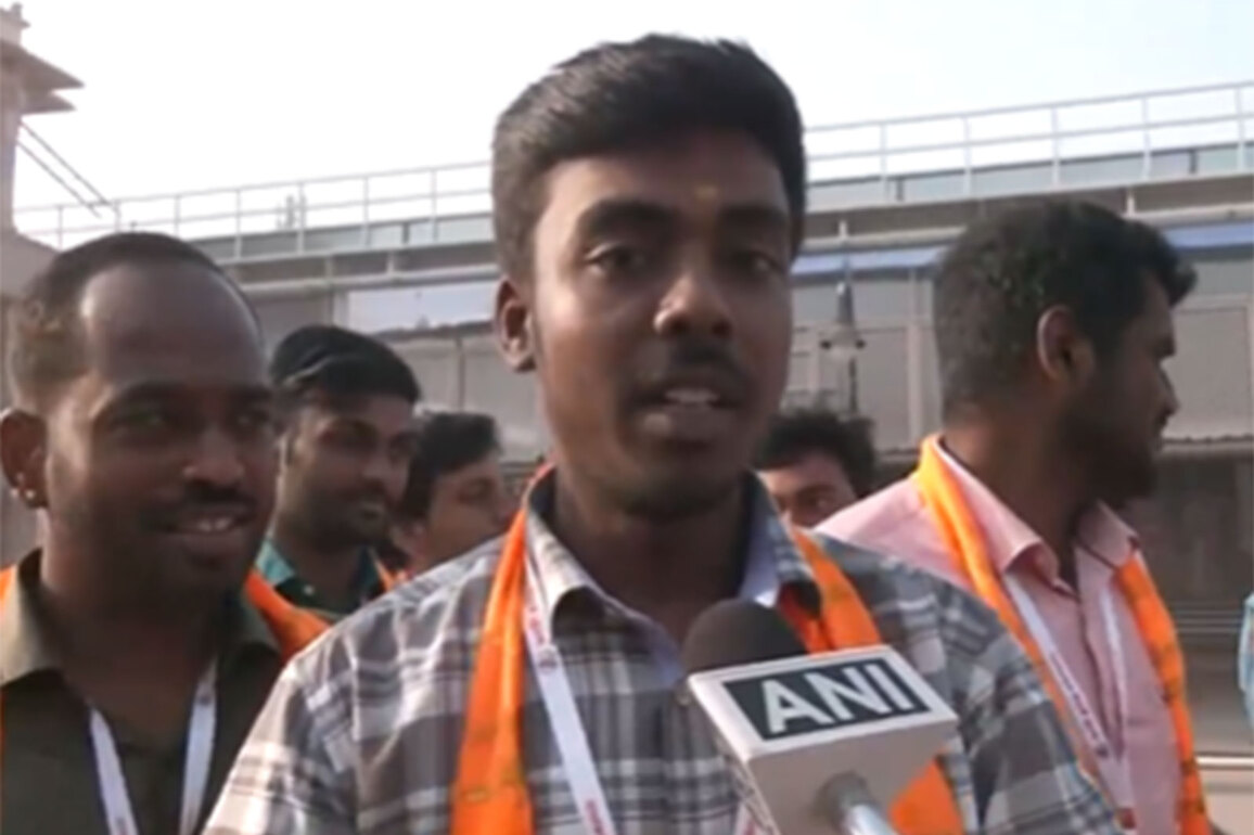 Several members of Kashi Tamil Sangamam 4.0 delegation reach Ayodhya; Tamil Nadu students express joy on "divine" visit