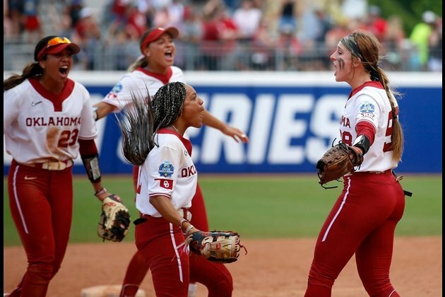 Oklahoma gets past Stanford, advances to WCWS championship series
