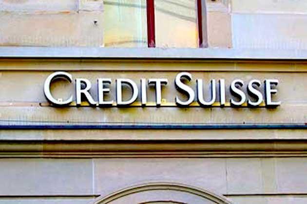 Europeans withdraw funds from banks, seeking better returns