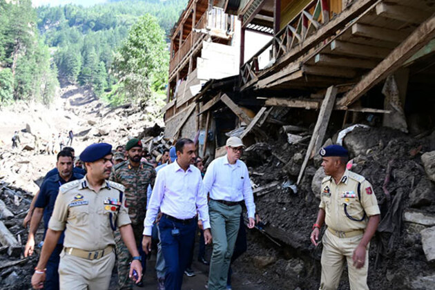 J-K CM announces ex-gratia of Rs 2 lakh for kin of deceased in Kishtwar flash flood, Rs 1 lakh to injured