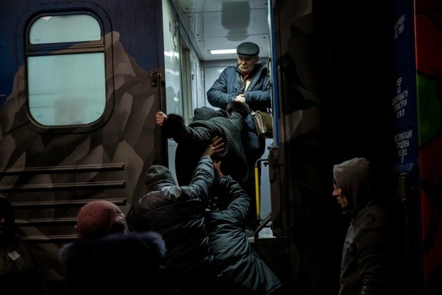 &#039;Stock Up on Blankets&#039;: Ukrainians Brace for Horrific Winter