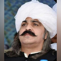 Police crackdown on PTI as CM Gandapur's convoy reaches Lahore