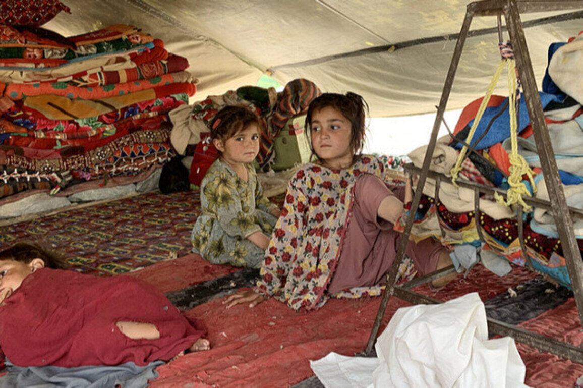 Mideast conflict worsens plight of Afghan children returning from Iran