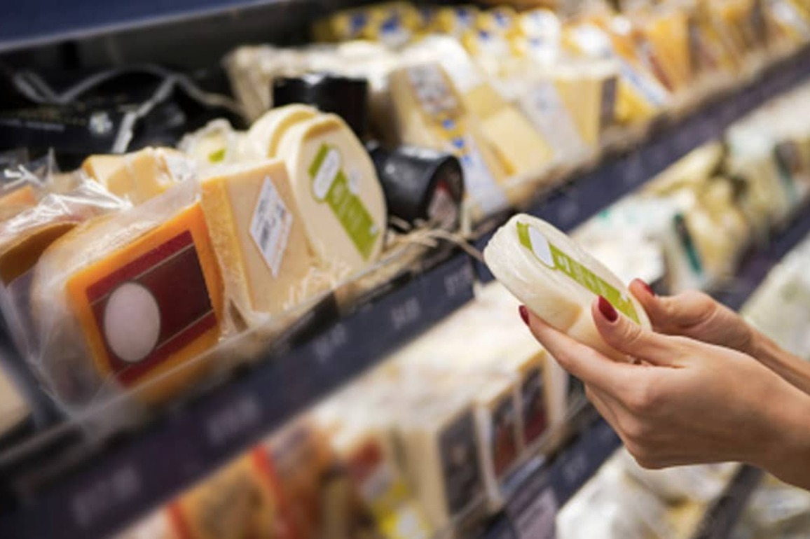 Harsh Goenkas Post On Misleading Food Packaging Goes Viral  Food