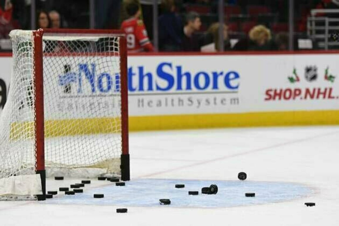 Ottawa G Gwyneth Philips, playoff MVP, signs 2-year deal