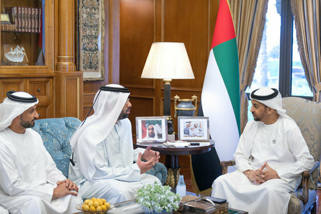 Hamdan bin Zayed receives Department of Energy delegation; reviews progress of strategic projects in Al Dhafra Region