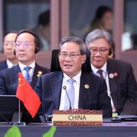 Chinese premier says China ready to advance Global Governance Initiative for regional peace, development