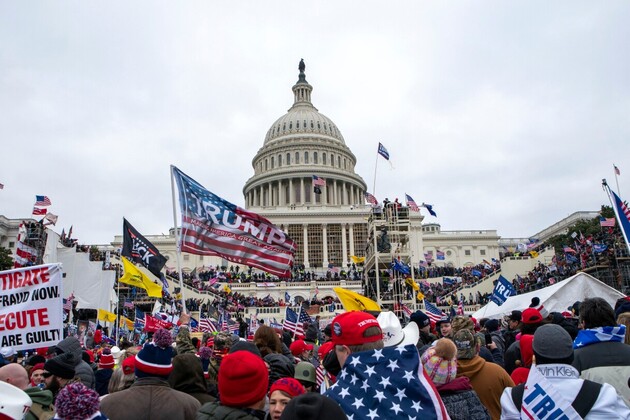 Jan. 6 Capitol riot- Police injured in attack reflect on Trumps pardons, 5 years later
