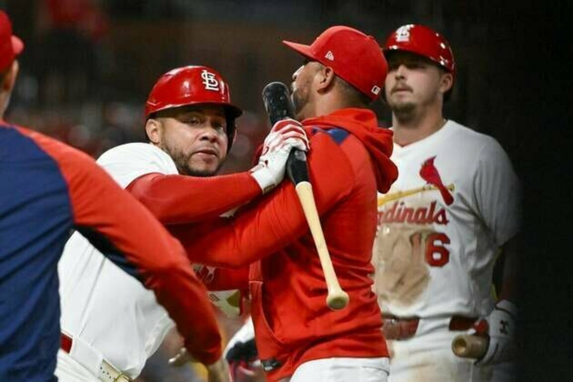 Cardinals' Willson Contreras to serve reduced 4-game suspension