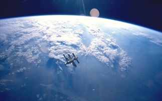 Governments encouraged to support commercial activities in $600bn global space economy