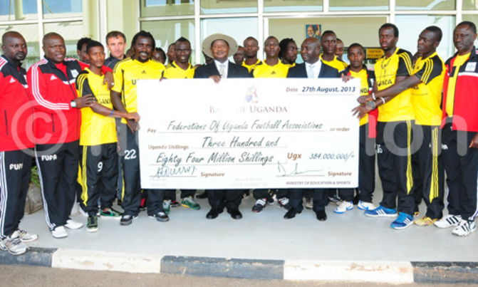 Museveni boosts Cranes preparations with shs943m Museveni boosts Cranes preparations with shs943m