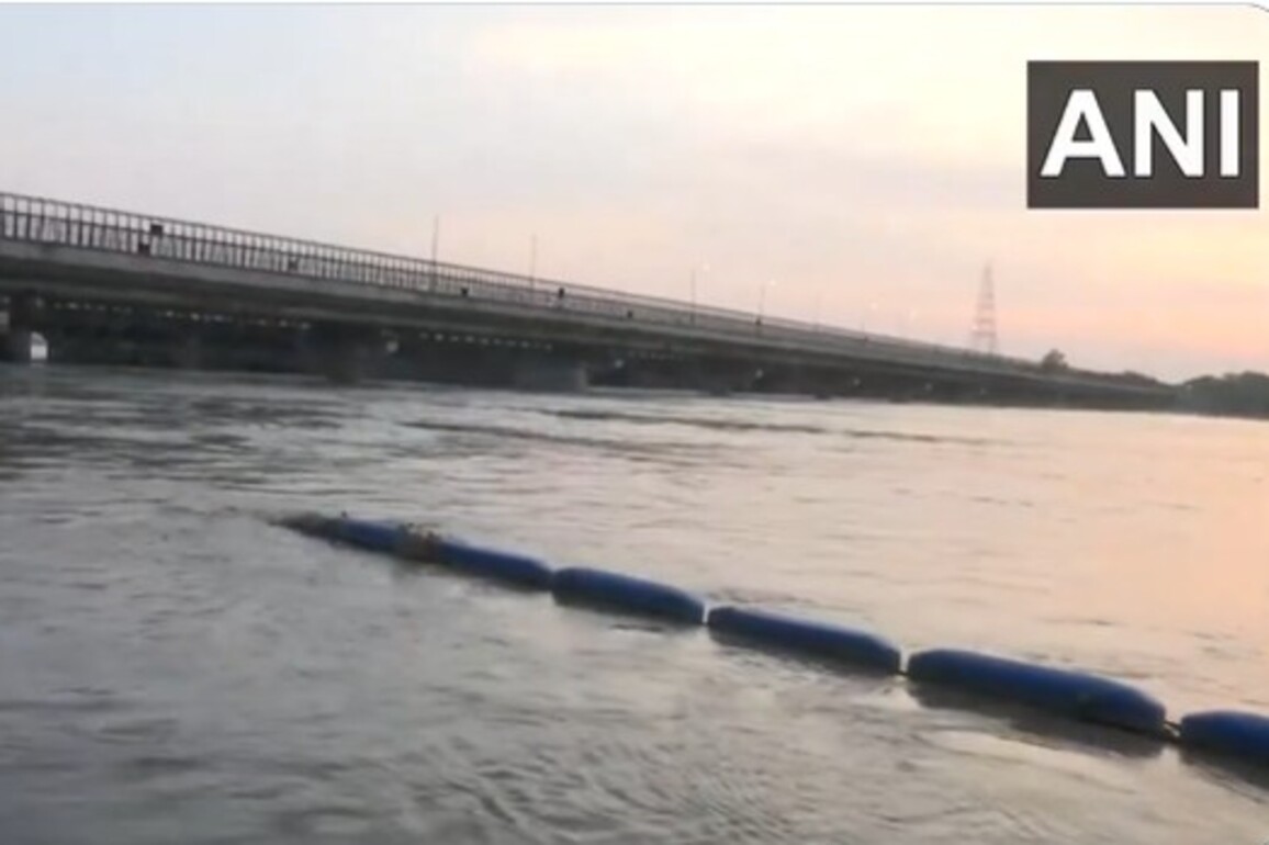 Yamuna water level drops below danger mark, easing flood concerns in Delhi