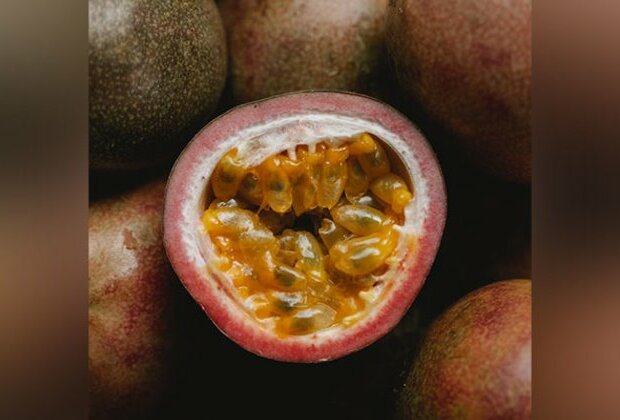 Study: Passion fruit peels has potential to preserve fresh fruits