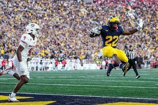Justice Haynes (3 TDs) propels No. 14 Michigan past New Mexico