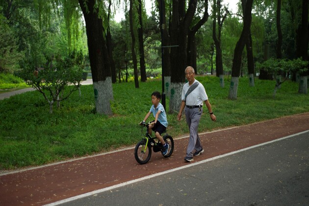 China records lowest birth rate in 2025 as population falls for fourth year: Report