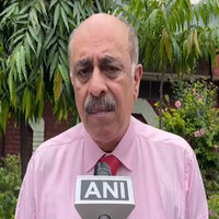 "India is keeping record of those who did not stand by us," Foreign Affairs Expert as SCO Summit declaration condemns Pahalgam terror attack
