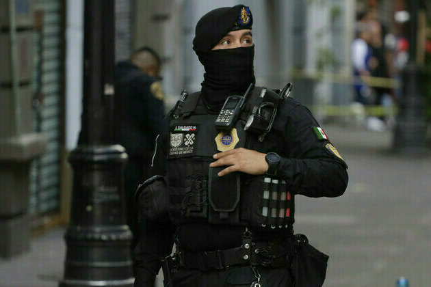 Mexican drug cartel hacked FBI phone to kill informants  report