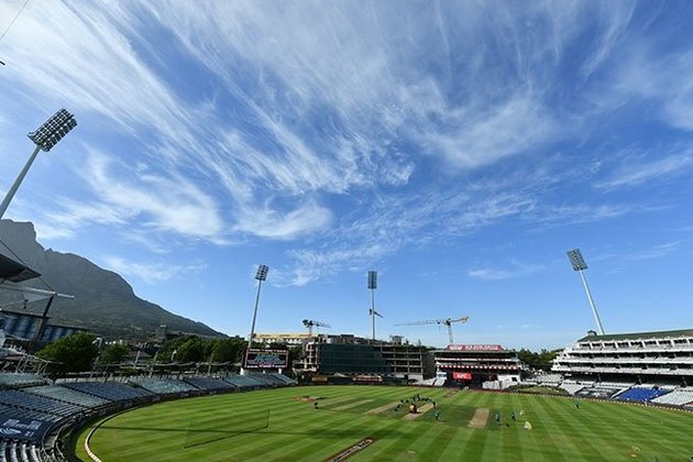 Proteas bat first at empty Newlands in opening T20 as Linde debuts