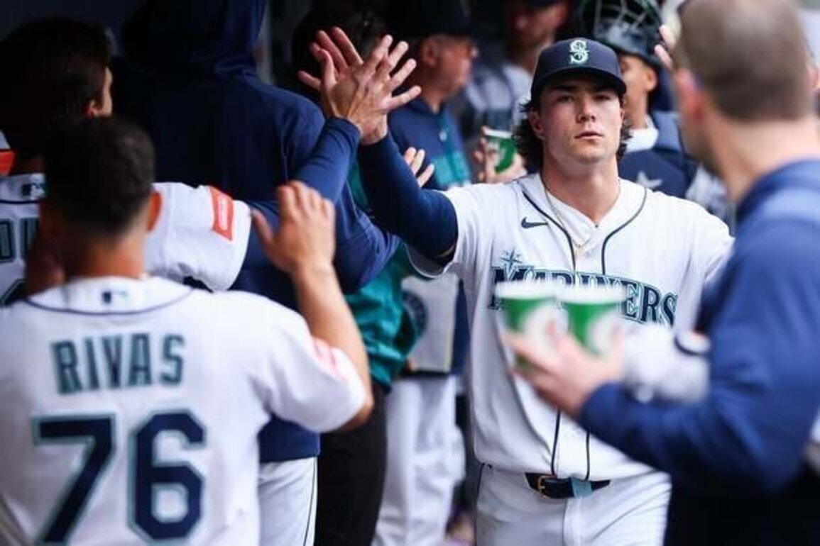 Behind Bryan Woo, Mariners eager to continue dominance of Astros