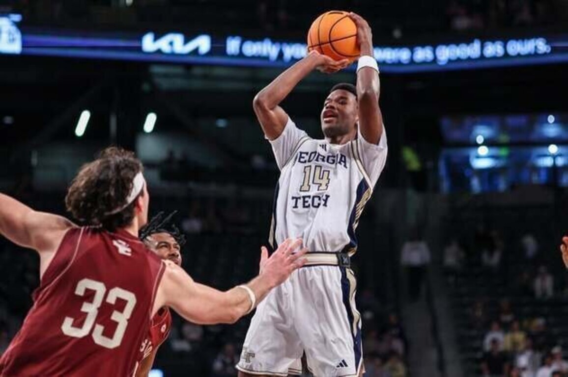 Pitt, Georgia Tech each seek more consistent performances