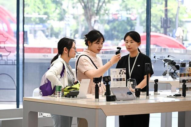 China's consumer prices remain on moderate rise in July