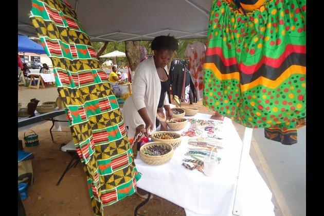 Roundup: China&#039;s import expo to boost businesses: Zambia traders
