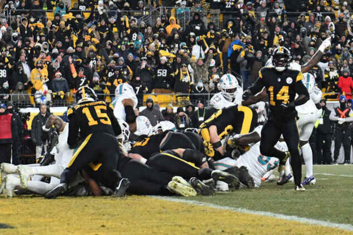 Tomlin on tush-push, Cook at LT, desperation